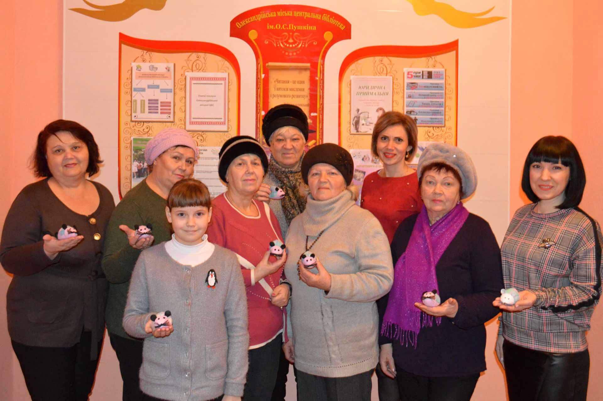 Майстер-клас з виготовлення текстильної гольнички «Мишка»