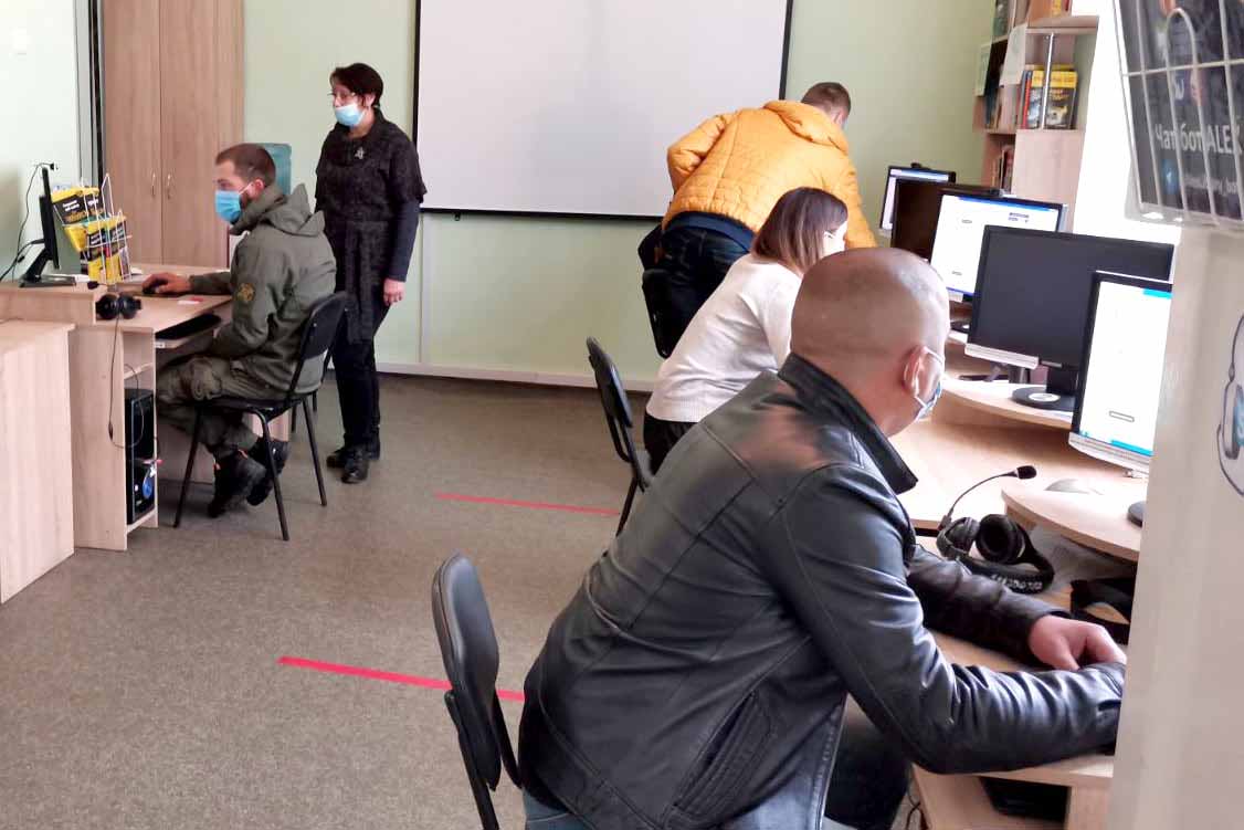 ІСПИТИ ДЛЯ ДЕРЖСЛУЖБОВЦІВ